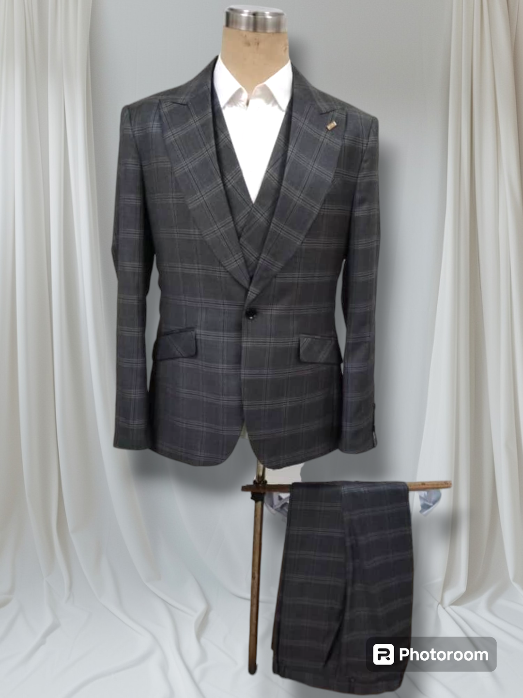men's three piece checkered suit