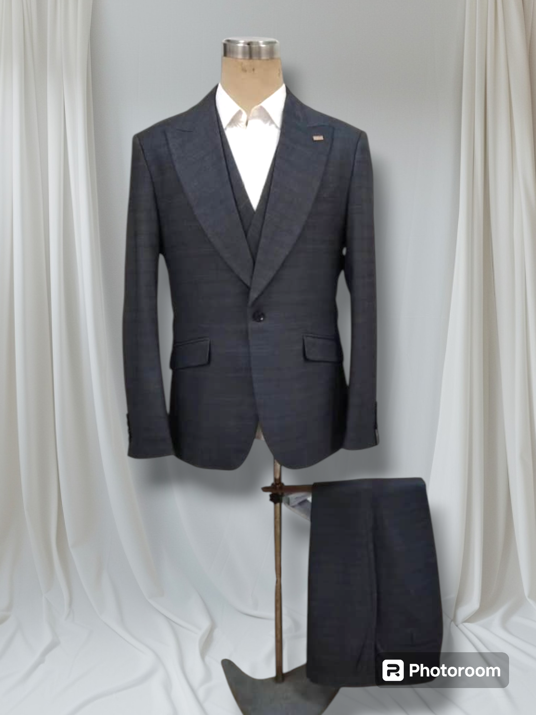men's three piece checkered suits