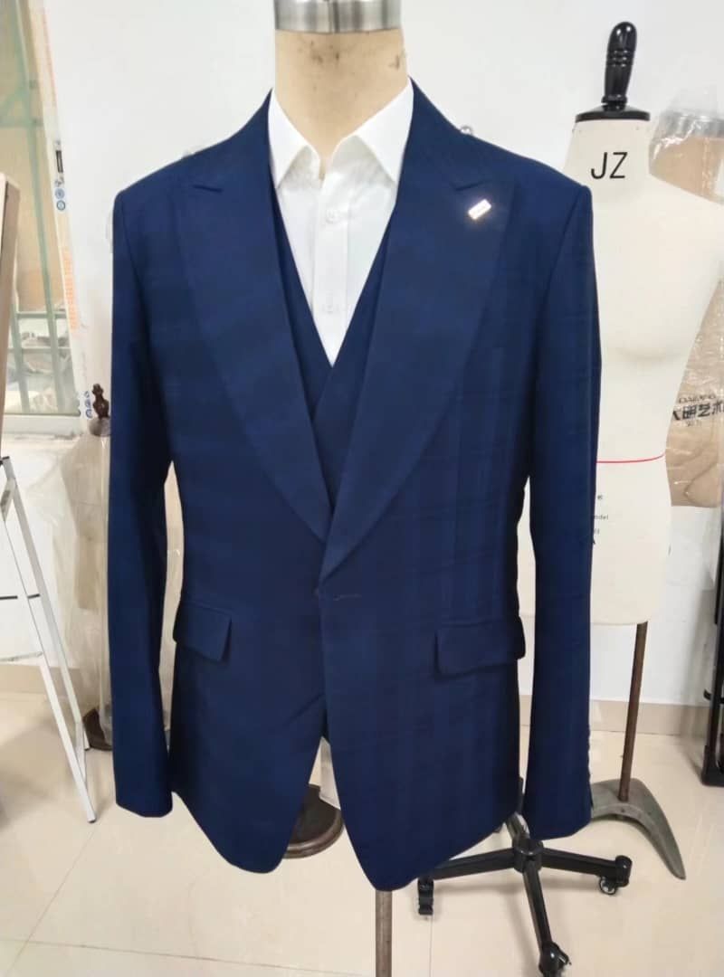 men's three piece checkered suits