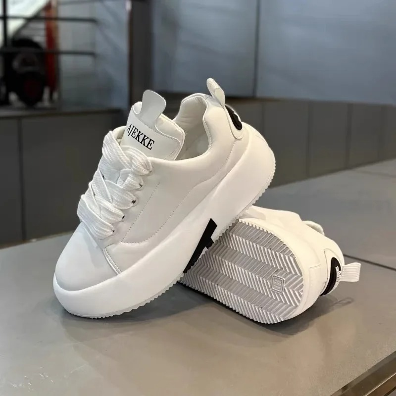 chunky fashion breathable sneaker (copy)