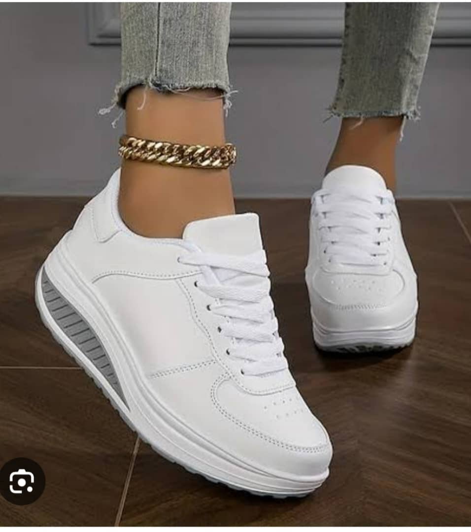 women's patterned rocker bottom sneaker (copy)