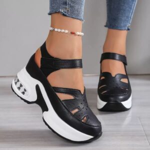women's leather closed toe sandals (copy)