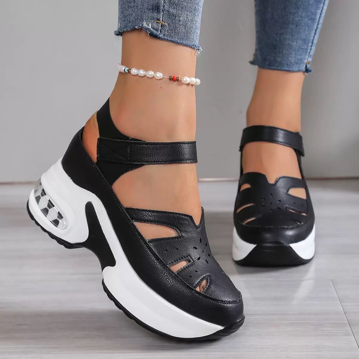 women's leather closed toe sandals (copy)