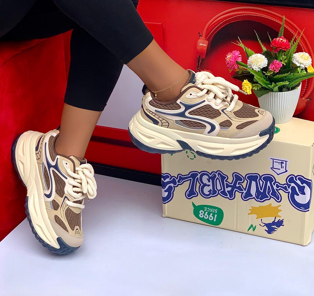 converse chuck taylor all star sneakers (copy)