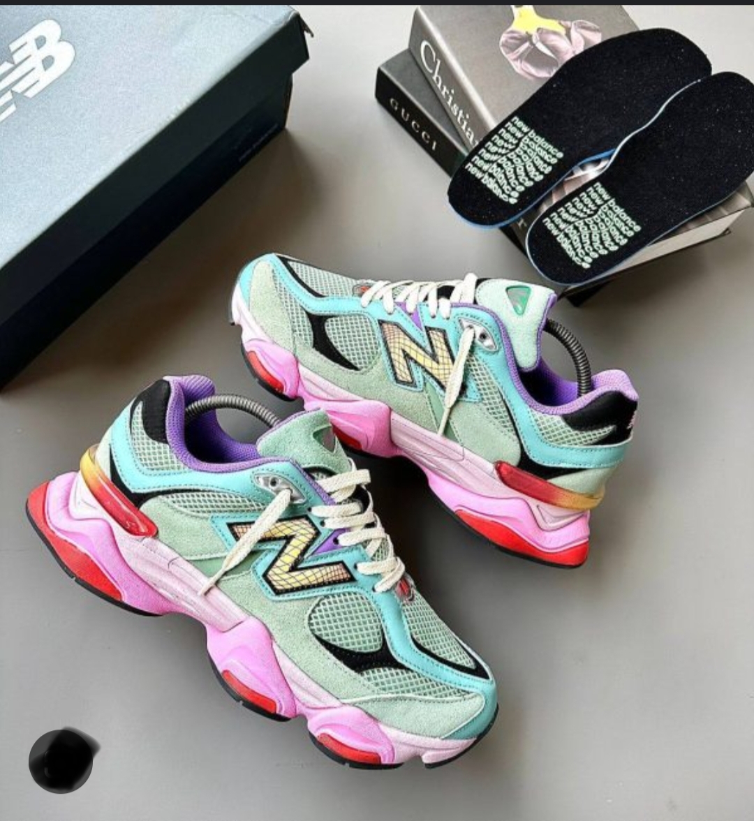 retro runner breathable sneakers (copy)